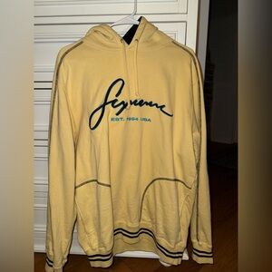 Supreme Sweatshirt size L